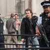 Một nam thiếu niên Anh bị buộc tội kích động khủng bố