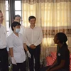 Bộ Y tế giám sát chặt sức khỏe 3 sinh viên đến từ vùng dịch Ebola