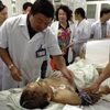 Chuyển về Hà Nội các bệnh nhân nặng trong vụ xe lao xuống vực