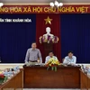 Quang cảnh buổi họp công bố quyết định chống dịch khẩn cấp của tỉnh Khánh Hòa. (Ảnh: PV/Vietnam+)