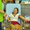 Hồ Thị Vân trong lần hiến máu nhân đạo lần thứ 19. (Ảnh: PV/Vietnam+)