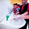 Rửa tay với xà phòng - một việc làm giúp phòng nhiều bệnh ở trẻ nhỏ. (Ảnh: UNICEF)