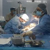 Một ca phẫu thuật tim bằng kỹ thuật vá lỗ thông liên nhĩ qua 4 lỗ trocar tại Bệnh viện E. (Nguồn: Bệnh viện E)