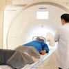 Máy chụp MRI phục vụ người dân tại Bệnh viện quận Thủ Đức, Thành phố Hồ Chí Minh. Ảnh minh họa. (Ảnh: Phương Vy/TTXVN)