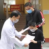 Bệnh nhân 11 tuổi được công bố khỏi bệnh. (Ảnh: CTV/Vietnam+)