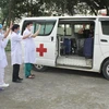 Một bệnh nhân mắc COVID-19 được công bố khỏi bệnh tại Bệnh viện Đa khoa huyện Nho Quan, tỉnh Ninh Bình. (Ảnh: Hải Yến/TTXVN)