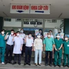 Ngày 18/8, Bệnh viện dã chiến Hòa Vang (thành phố Đà Nẵng) đã công bố 23 bệnh nhân mắc COVID-19 khỏi bệnh, trong đó có 4 bệnh nhân mắc COVID-19 đang chạy thận nhân tạo. (Ảnh: TTXVN)