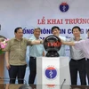 Lãnh đạo Bộ Y tế khai trương Cổng thông tin công khai giá trang thiết bị y tế. (Ảnh: PV/Vietnam+)