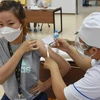 Chiến dịch tiêm chủng vaccine phòng COVID-19 tại Thành phố Hồ Chí Minh bắt đầu từ ngày 19/6. (Ảnh: PV/Vietnam+)