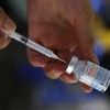 Vaccine Spikevax (Moderna COVID-19 vaccine) được Bộ Y tế phê duyệt có điều kiện sử dụng cho trẻ em từ 6 đến dưới 12 tuổi. (Ảnh: Nam Sương/TTXVN)