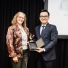Phó giáo sư Trần Xuân Bách được Hiệp hội lớn nhất Thế giới về Đánh giá Kinh tế Y tế trao giải thưởng Nghiên cứu xuất sắc ISPOR 2023. (Ảnh: PV/Vietnam+)