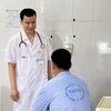 Bệnh viện Bệnh nhiệt đới Trung ương điều trị cho bệnh nhân. (Ảnh: PV/Vietnam+)