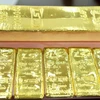 Giá vàng tại châu Á rơi xuống mức thấp nhất trong năm tháng