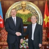 Chủ tịch Quốc hội Nguyễn Sinh Hùng tiếp Tổng thống Azerbaijan