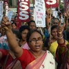 Ấn Độ lại tìm thấy xác phụ nữ nghi bị hãm hiếp treo trên cây