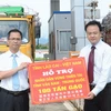 Lào Cai tặng 100 tấn gạo cho nhân dân vùng động đất tỉnh Vân Nam