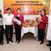 Tặng quà Trung thu cho bệnh nhi điều trị tại Bệnh viện Việt Đức