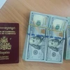 Phạt tù 2 người Campuchia vận chuyển tiền trái phép qua biên giới