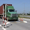 Đồng Nai: Xe tải làm tê liệt hoàn toàn trạm cân tự động