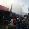 Thành phố Hồ Chí Minh: Cháy lớn thiêu rụi xưởng in và bao bì