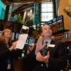 Hai chỉ số chứng khoán Dow Jones và S&P 500 lập kỷ lục mới