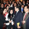 Chủ tịch nước gặp mặt đoàn các nghệ sỹ sân khấu Việt Nam