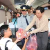 Ga Sài Gòn phục vụ hơn 7.000 hành khách trong ngày đầu năm