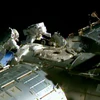 Các phi hành gia ISS hoàn tất chuyến ra ngoài khoảng không thứ 185