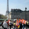 Người Pháp xuống đường biểu tình phản đối chính sách khắc khổ