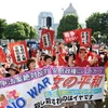 Người dân Nhật Bản biểu tình phản đối các dự luật an ninh. (Nguồn: Kyodo/TTXVN)