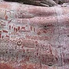 Hình khắc hoa văn tại khu vực phát hiện ra hài cốt người tiền sử. (Nguồn: unperiodico.unal.edu.co)