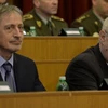 Tổng thống Milos Zeman (phải) tại cuộc họp của Bộ Tư lệnh Tối cao Quân đội Séc. (Nguồn: novinky.cz)