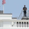 Nhân viên Mật vụ Mỹ làm nhiệm vụ tại khu vực Nhà Trắng. (Nguồn: AFP/TTXVN)