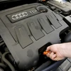Động cơ A4 của xe Audi được bày bán tại đại lý ở Bonn, Đức. (Nguồn: Reuters/TTXVN)