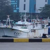 Một trong hai tàu cá Đài Loan bị tàu tuần tra Indonesia nổ súng neo đậu tại cảng Jurong của Singapore. (Nguồn: straitstimes.com)