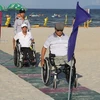 Đà Nẵng đưa vào sử dụng lối lên xuống bãi biển cho người khuyết tật