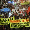 Người dân Brazil tham gia biểu tình phản đối Chính phủ lâm thời tại Rio de Janeiro. (Nguồn: EPA/TTXVN)