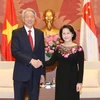 Chủ tịch Quốc hội Nguyễn Thị Kim Ngân tiếp Phó Thủ tướng Singapore Tiêu Chí Hiền. (Ảnh: Trọng Đức/TTXVN)