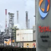 Nhà máy lọc dầu của Tập đoàn dầu khí Total ở Dunkirk (Pháp). (Nguồn: AFP/TTXVN)