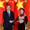 Chủ tịch Quốc hội Nguyễn Thị Kim Ngân đón tiếp Chủ tịch Quốc hội Trung Quốc Trương Đức Giang. (Ảnh: Trọng Đức/TTXVN)