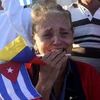 Người dân Cuba tiếc thương cố Lãnh tụ Fidel Castro. (Nguồn: AFP/TTXVN)