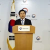 Quyền Tổng thống kiêm Thủ tướng Hàn Quốc Hwang Kyo-ahn. (Nguồn: THX/TTXVN)