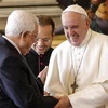 Tổng thống Palestine Mahmoud Abbas và Giáo hoàng Francis. (Nguồn: AP)