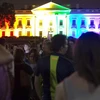 Nhà Trắng mang sắc cờ bảy màu biểu trưng cho cộng đồng LGBT. (Nguồn: Getty)