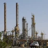Nhà máy lọc dầu tại cảng Brega, Libya. (Nguồn: Reuters)