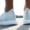 Adidas mới đây đã đưa rác thải nhựa từ đại dương trở thành một phần của mẫu giày Ultra BOOST X Parley.
