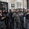 Cảnh sát Israel gác tại khu vực đền thờ Al-Aqsa ở Jerusalem. (Nguồn: EPA/TTXVN)