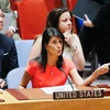 Đại sứ Mỹ tại Liên hợp quốc Nikki Haley tại phiên họp của Hội đồng Bảo an Liên hợp quốc về tăng cường trừng phạt Triều Tiên. (Nguồn: AFP/TTXVN)
