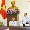 Phó Chủ tịch Quốc hội Đỗ Bá Tỵ phát biểu. (Ảnh: Nguyễn Dân/TTXVN)