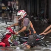 Thủ đô Bangkok chìm trong biển nước. (Nguồn: AFP)